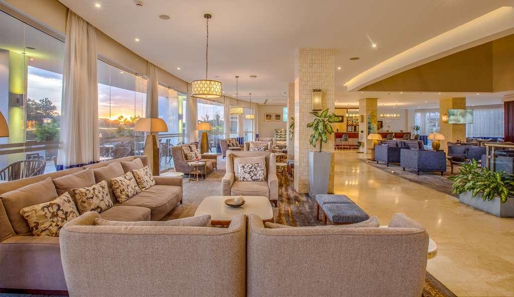 Golden Tulip Canaan Hotel 4*