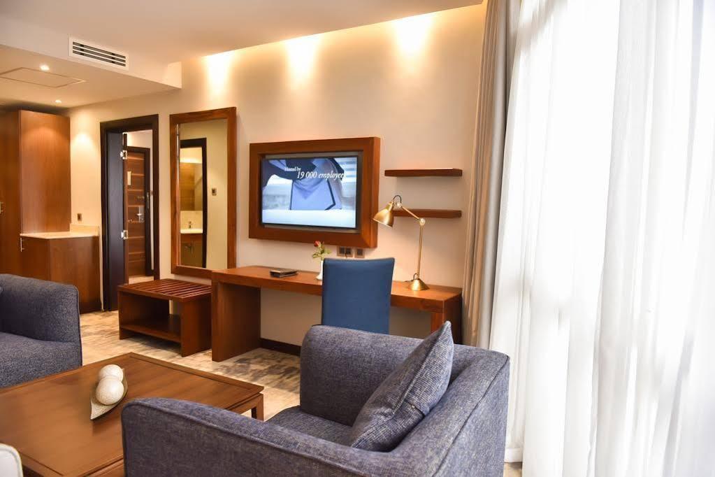 Golden Tulip Canaan