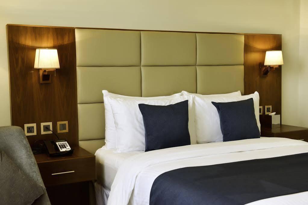 Hotel Golden Tulip Canaan Kampala