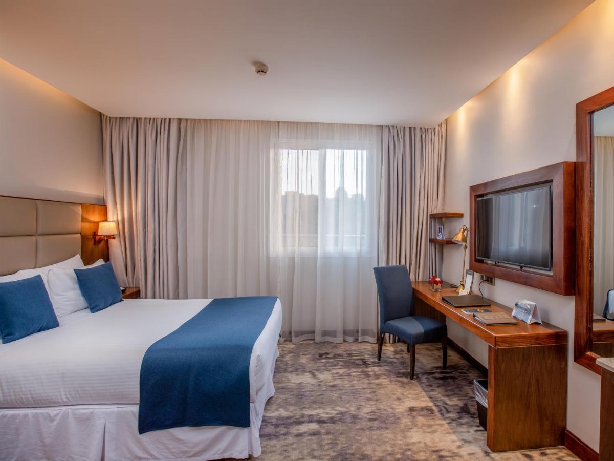 Golden Tulip Canaan 4*