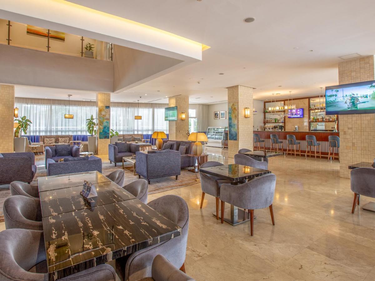 Golden Tulip Canaan Hotel 4*