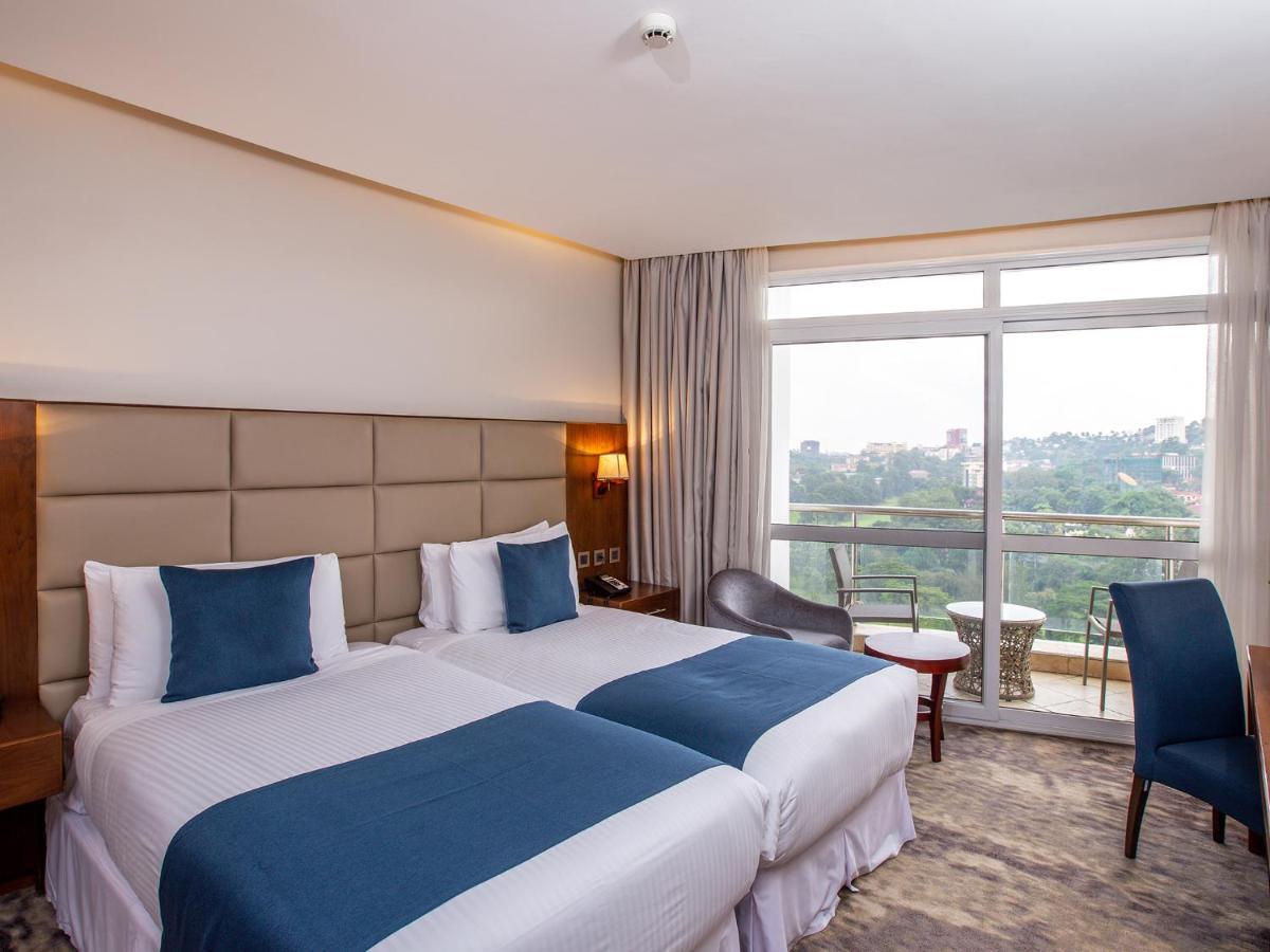 Hotel Golden Tulip Canaan